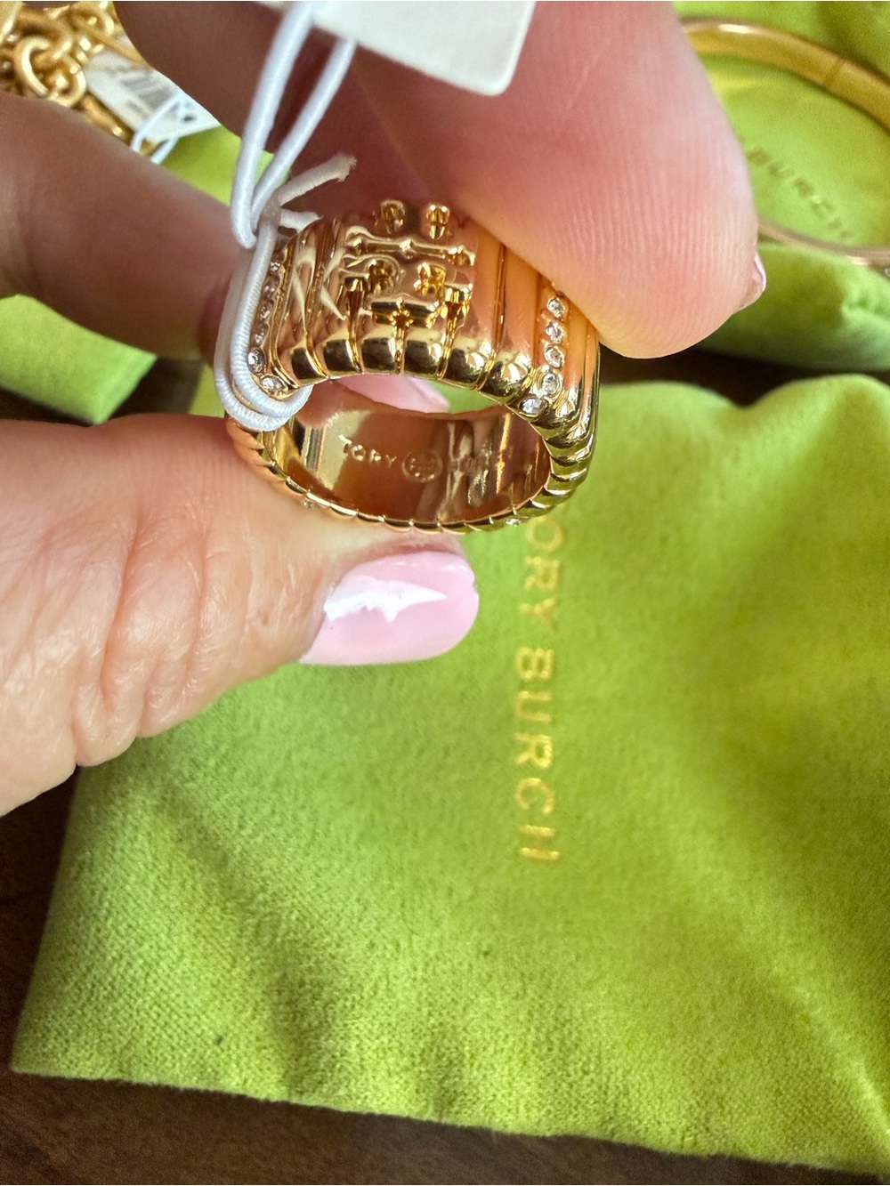 Tory Burch Gold Ribbed Logo Accent Ring - Picture 4 of 6